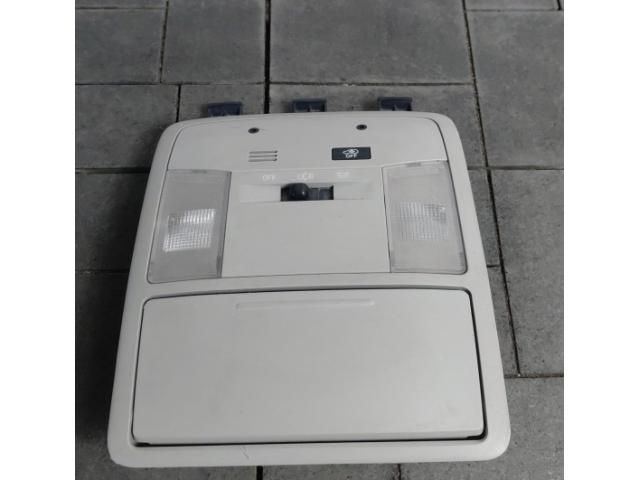 bontott TOYOTA RAV 4 Beltér Világítás Első