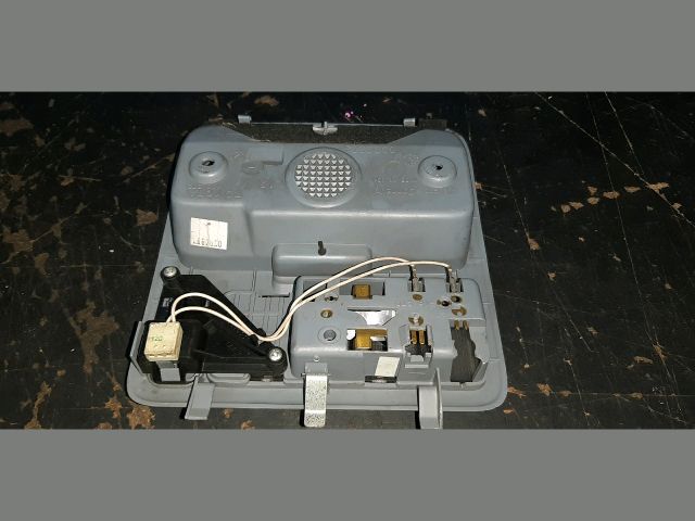 bontott TOYOTA RAV 4 Beltér Világítás Első