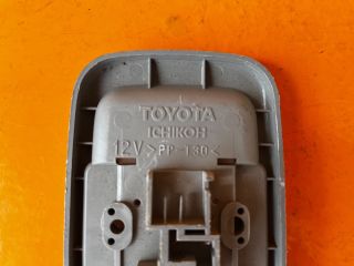 bontott TOYOTA RAV 4 Beltér Világítás Hátsó