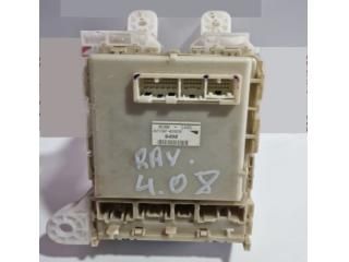 bontott TOYOTA RAV 4 Biztosítéktábla Utastér