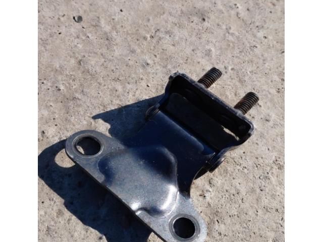 bontott TOYOTA RAV 4 Csomagtérajtó Bal Zsanér