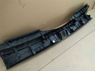 bontott TOYOTA RAV 4 Csomagtérajtó Burkolat Alsó