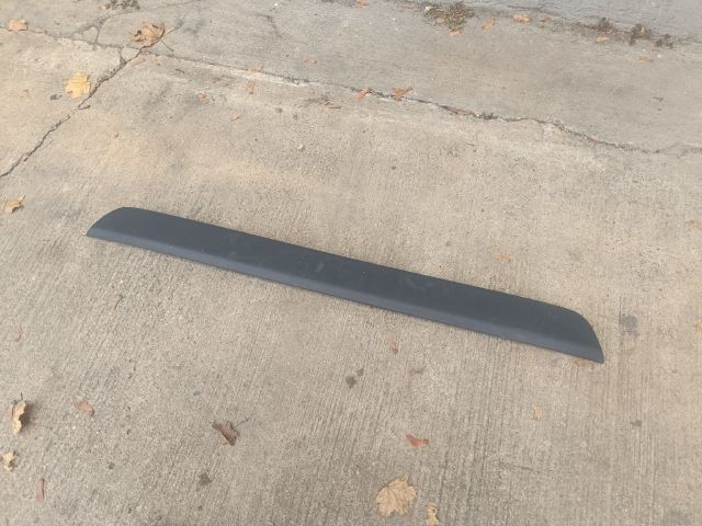 bontott TOYOTA RAV 4 Csomagtérajtó Díszléc