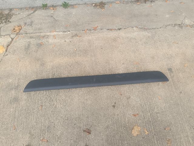 bontott TOYOTA RAV 4 Csomagtérajtó Díszléc