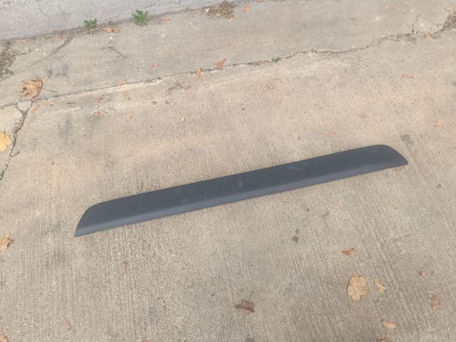 bontott TOYOTA RAV 4 Csomagtérajtó Díszléc