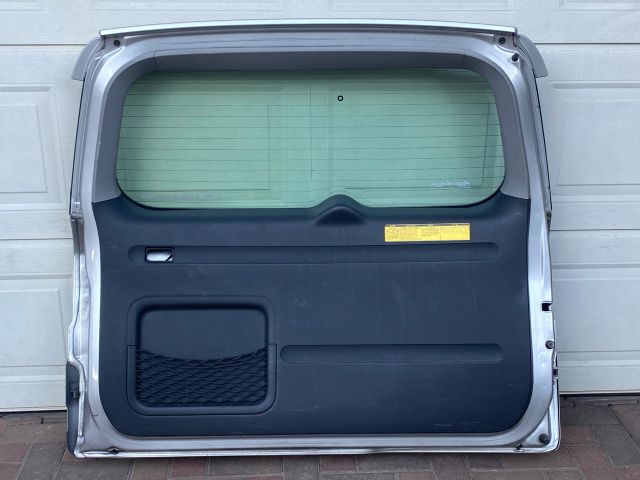 bontott TOYOTA RAV 4 Csomagtérajtó Kárpit