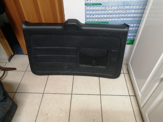 bontott TOYOTA RAV 4 Csomagtérajtó Kárpit