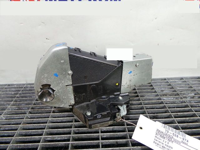 bontott TOYOTA RAV 4 Csomagtérajtó Ütköző