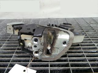 bontott TOYOTA RAV 4 Csomagtérajtó Ütköző