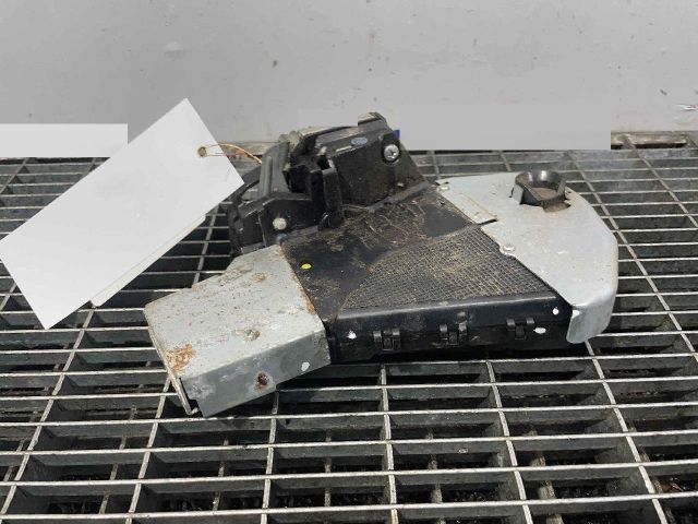 bontott TOYOTA RAV 4 Csomagtérajtó Ütköző