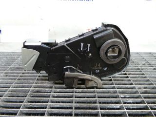 bontott TOYOTA RAV 4 Csomagtérajtó Ütköző