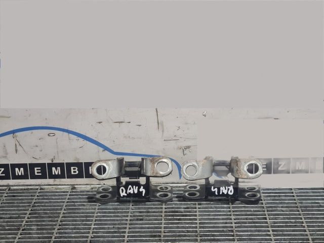 bontott TOYOTA RAV 4 Csomagtérajtó Zsanér