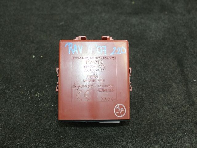 bontott TOYOTA RAV 4 Elektronika (Magában)