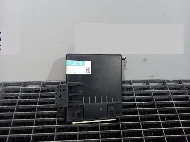 bontott TOYOTA RAV 4 Elektronika (Magában)