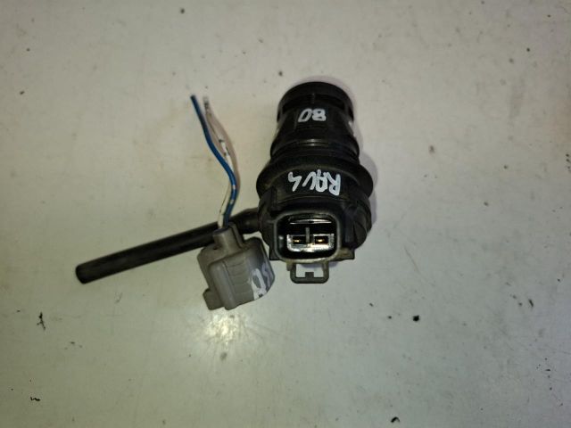 bontott TOYOTA RAV 4 Első Ablakmosó Szivattyú