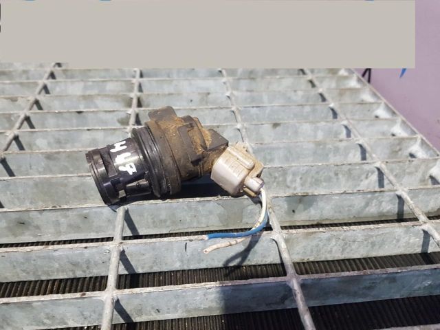 bontott TOYOTA RAV 4 Első Ablakmosó Szivattyú