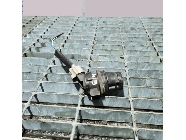 bontott TOYOTA RAV 4 Első Ablakmosó Szivattyú