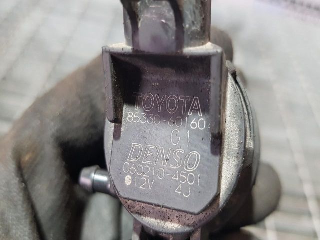 bontott TOYOTA RAV 4 Első Ablakmosó Szivattyú