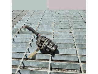 bontott TOYOTA RAV 4 Első Ablakmosó Szivattyú