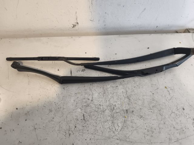 bontott TOYOTA RAV 4 Első Ablaktörlő Kar