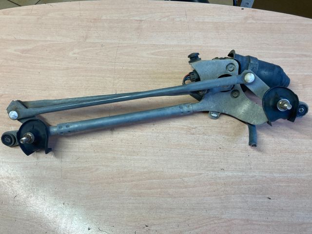 bontott TOYOTA RAV 4 Első Ablaktörlő Szerkezet Motorral