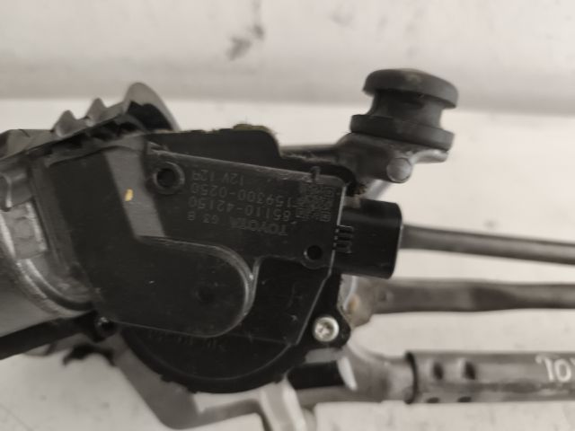 bontott TOYOTA RAV 4 Első Ablaktörlő Szerkezet Motorral