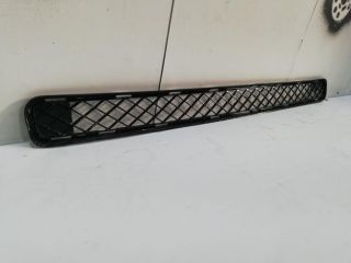 bontott TOYOTA RAV 4 Első Lökhárító Alsó Középső Díszrács