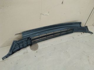 bontott TOYOTA RAV 4 Első Lökhárító Alsó Középső Díszrács