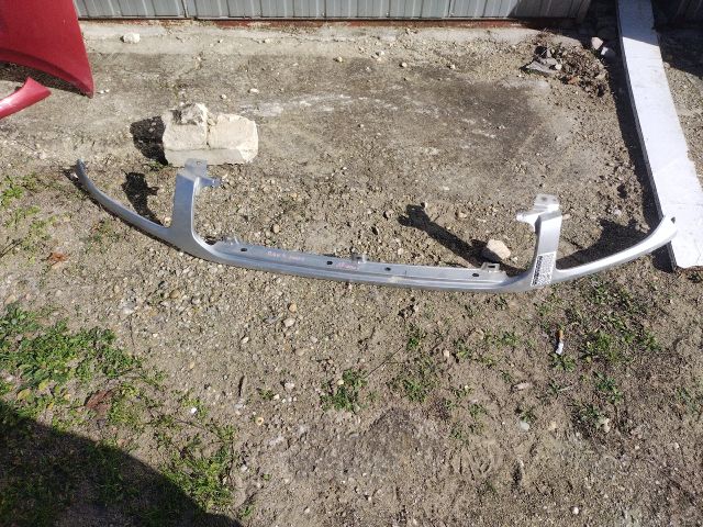 bontott TOYOTA RAV 4 Első Lökhárító Díszléc