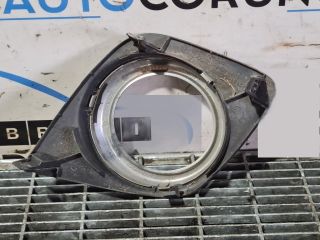 bontott TOYOTA RAV 4 Első Lökhárító Díszléc