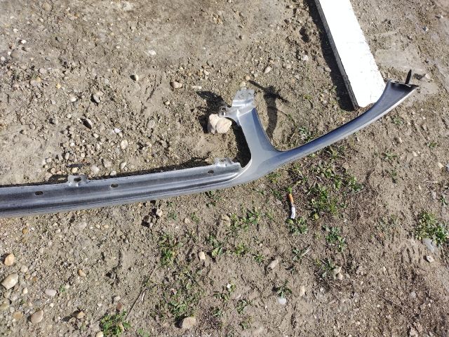 bontott TOYOTA RAV 4 Első Lökhárító Díszléc