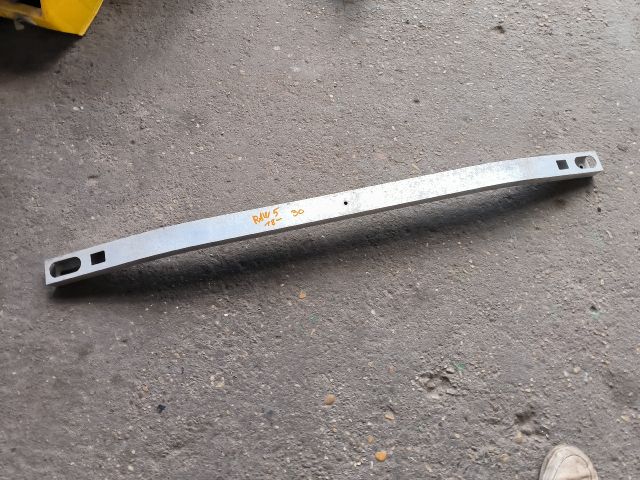 bontott TOYOTA RAV 4 Első Lökhárító Merevítő (Fém)