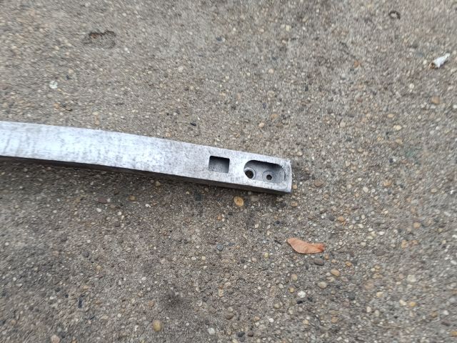 bontott TOYOTA RAV 4 Első Lökhárító Merevítő (Fém)