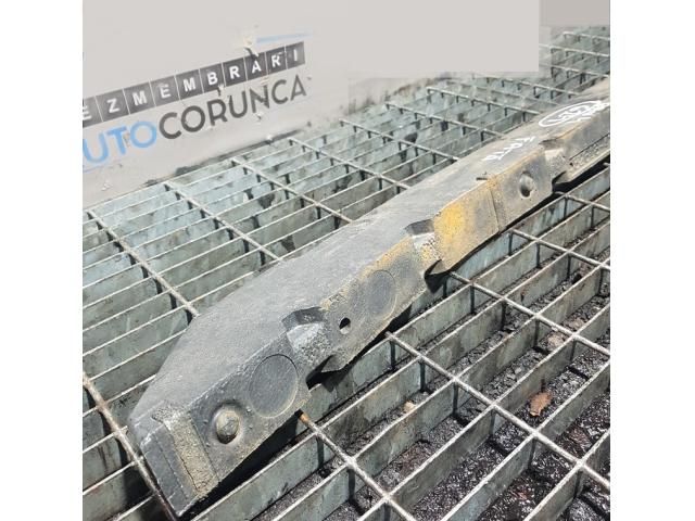 bontott TOYOTA RAV 4 Első Lökhárító Merevítő (Fém)