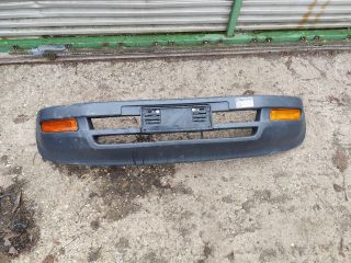 bontott TOYOTA RAV 4 Első Lökhárító (Részeivel)