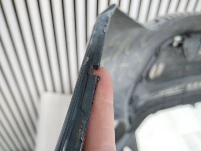 bontott TOYOTA RAV 4 Első Lökhárító (Üresen)