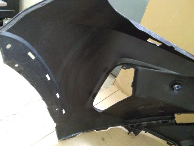 bontott TOYOTA RAV 4 Első Lökhárító (Üresen)