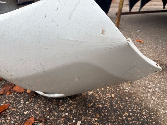 bontott TOYOTA RAV 4 Első Lökhárító (Üresen)