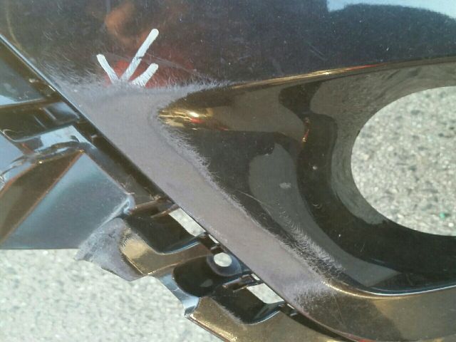 bontott TOYOTA RAV 4 Első Lökhárító (Üresen)