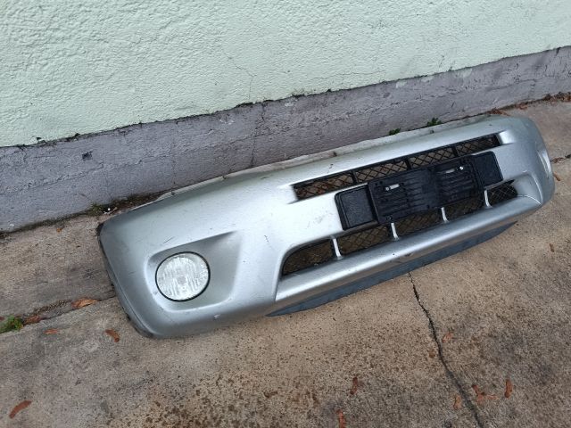 bontott TOYOTA RAV 4 Első Lökhárító (Üresen)