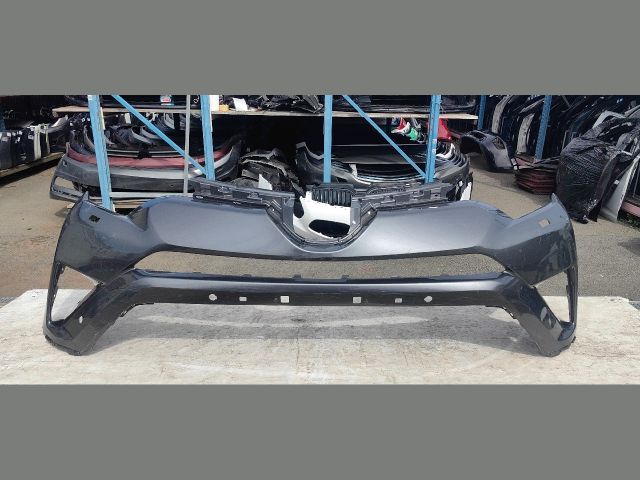 bontott TOYOTA RAV 4 Első Lökhárító (Üresen)