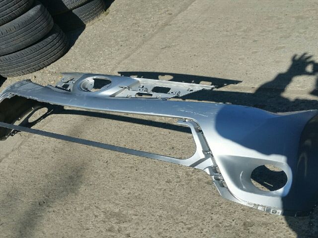 bontott TOYOTA RAV 4 Első Lökhárító (Üresen)