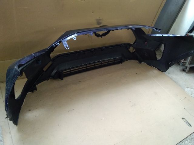 bontott TOYOTA RAV 4 Első Lökhárító (Üresen)