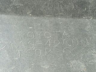 bontott TOYOTA RAV 4 Első Lökhárító (Üresen)