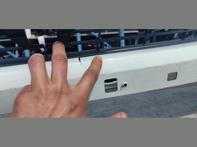 bontott TOYOTA RAV 4 Első Lökhárító (Üresen)