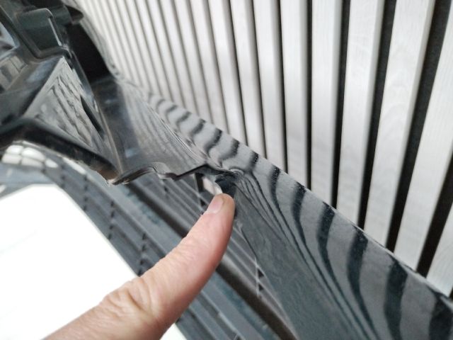 bontott TOYOTA RAV 4 Első Lökhárító (Üresen)