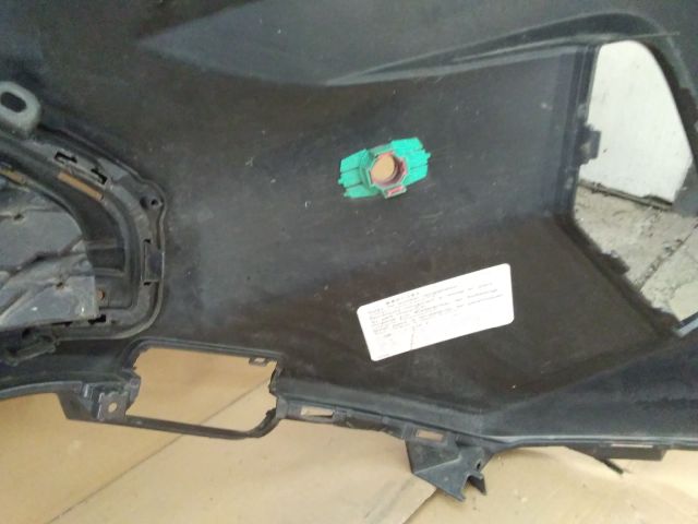 bontott TOYOTA RAV 4 Első Lökhárító (Üresen)