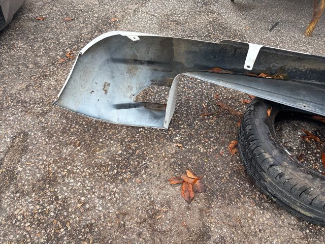 bontott TOYOTA RAV 4 Első Lökhárító (Üresen)