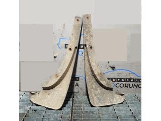 bontott TOYOTA RAV 4 Első Sárvédő Gumi Pár