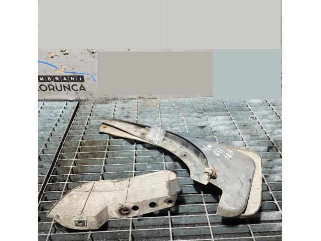 bontott TOYOTA RAV 4 Első Sárvédő Gumi Pár